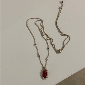 Kendra Scott necklace